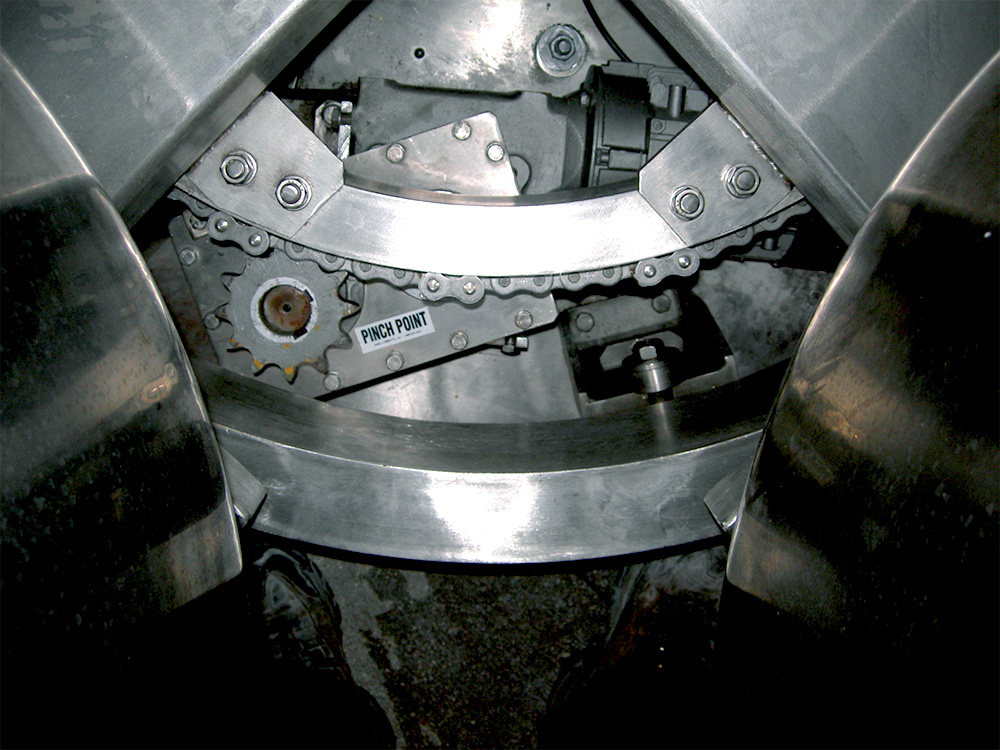 Close up of mechanics of the Topos Carousel System